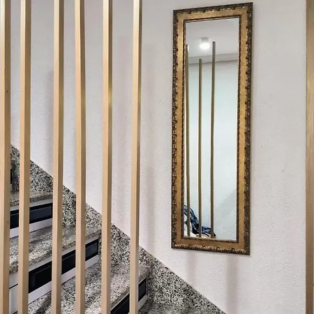 Little House In Center Apartment